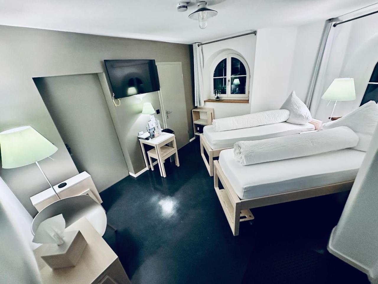 Bed Bike And Breakfast Olten Bagian luar foto